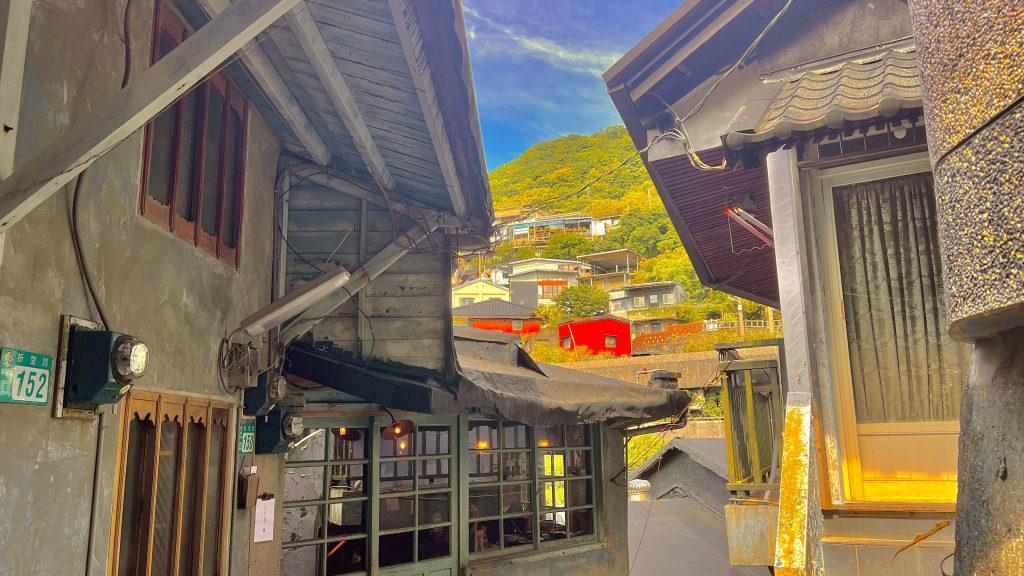 [Ceréna莫笑] fairyland.tw 台灣建築寫生 - 金瓜石祈堂老街山城手繪水彩原稿